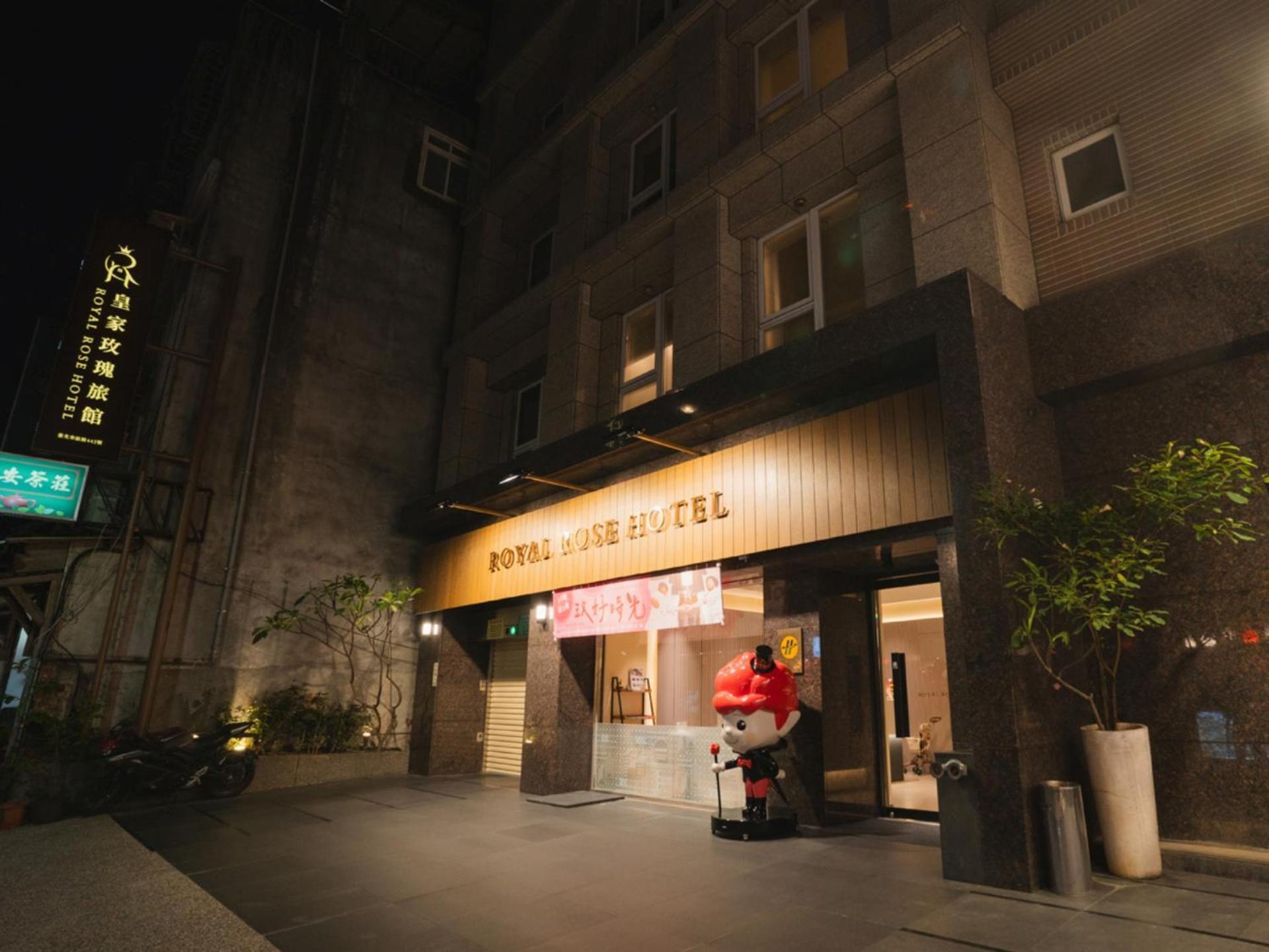 Royal Rose Hotel Zhongshan Taipei Bagian luar foto