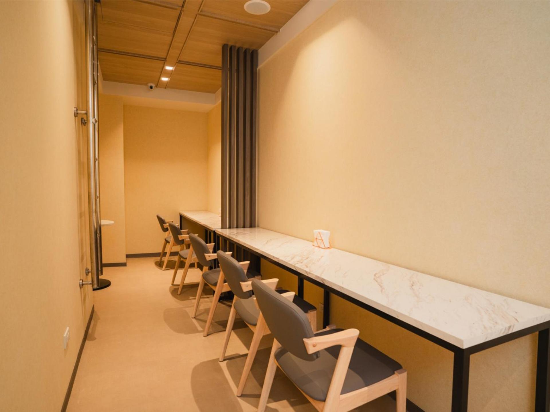 Royal Rose Hotel Zhongshan Taipei Bagian luar foto