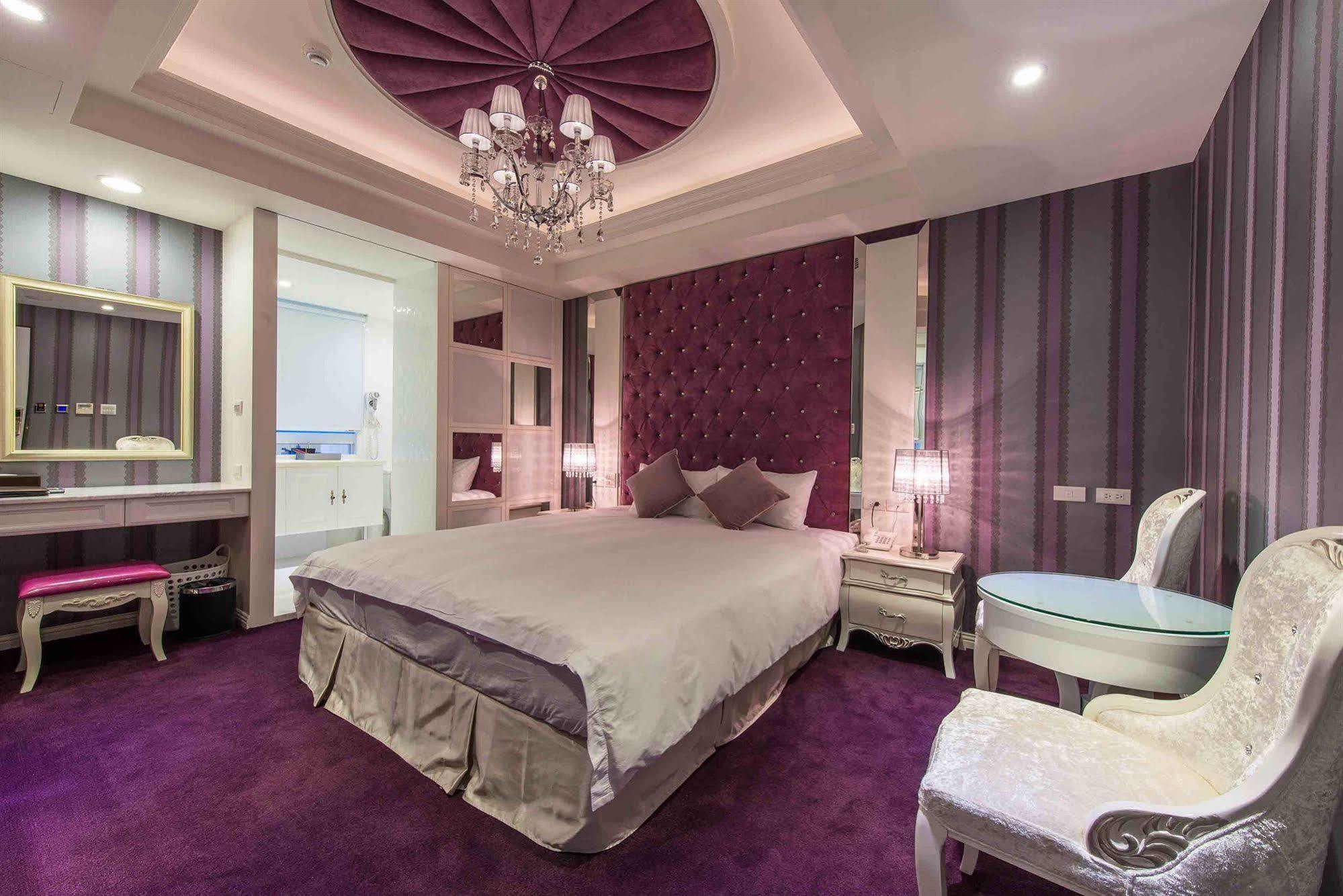 Royal Rose Hotel Zhongshan Taipei Bagian luar foto